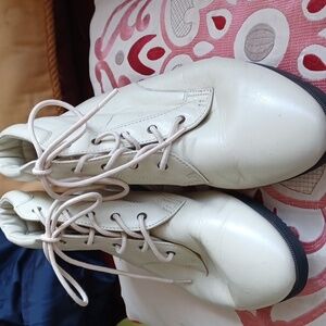 DANEXX 80s 90s Bone Leather Laceup Granny Boots | Beige Leather Ankle Boots